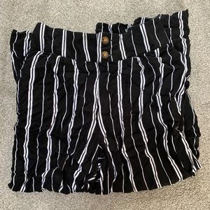 Hollister Striped flowy pants